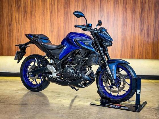 YAMAHA MT-03 ABS YAMAHA MT-03 ABS